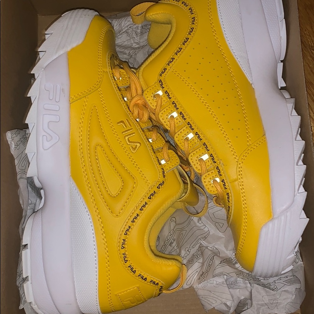 Yellow Fila Disruptor 2s